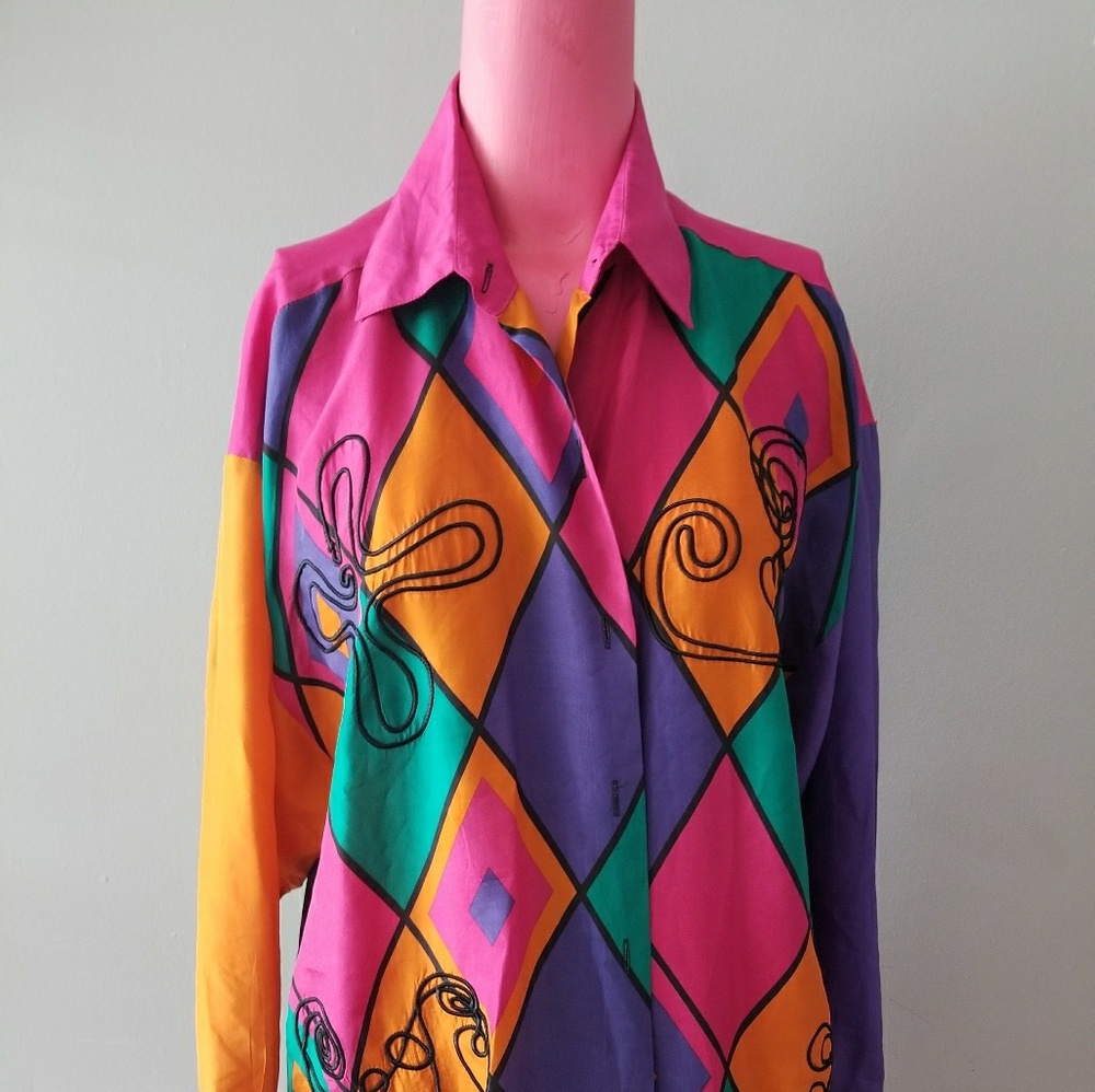 Blouse - Picture 2 of 3